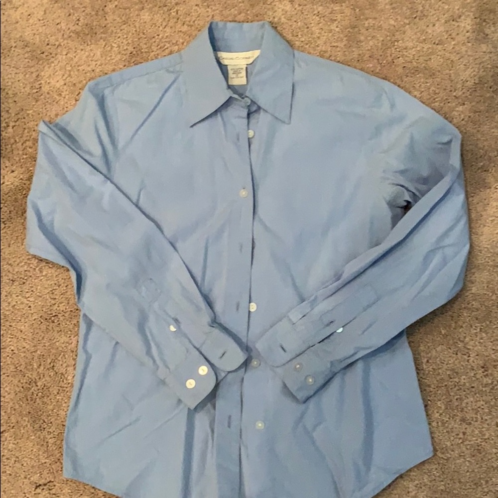 Womens long sleeve light blue dress shirt size 2
